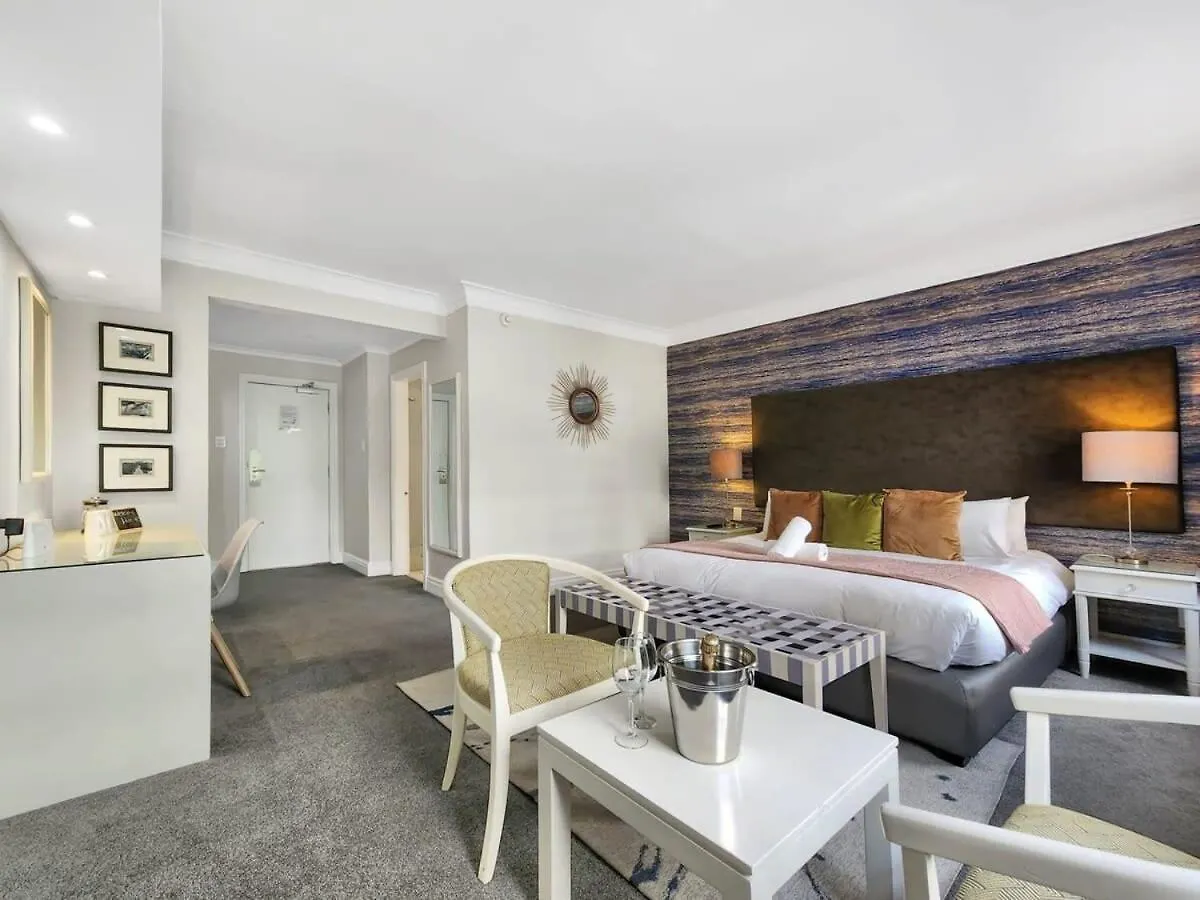 Inn Perfect Couples Cove, With Hotel Living Comforts! Cape Town South Africa